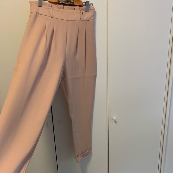 High waist ruffle - Picture 6 of 13